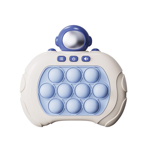 Maxlife portable game MXPS-100 astronaut